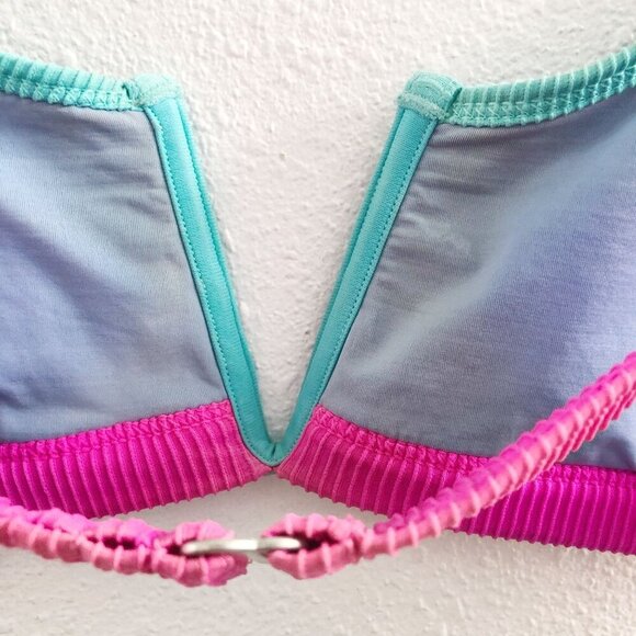 ONEONE Ribbed Jenna Swim Top Large Size - Picture 5 of 6